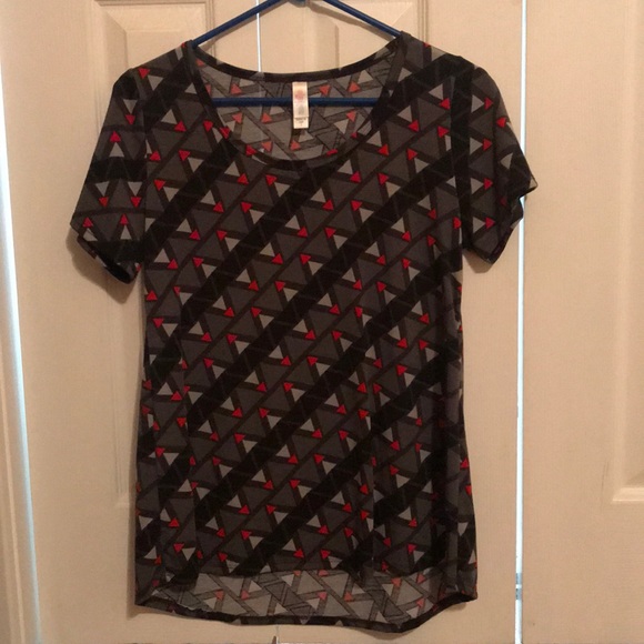 LuLaRoe Tops - Lularoe Classic T